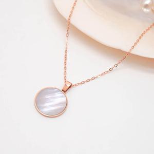 오팔하우스 14k 자개 1.75cm 라운드 펜던트 OPDJP4237-2