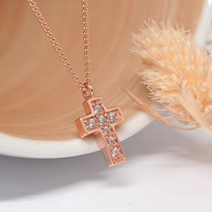 오팔하우스 14k 십자가 큐빅 목걸이 OPDLN5056