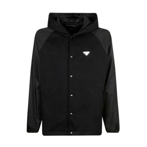 25 FW 프라다 로고 플라크 코튼 블렌드 드로스트링 후드 재킷 UJL63B11JE