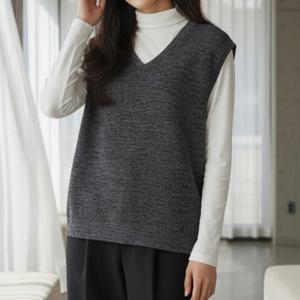 나야홍 / 아이우먼 브이레이어드니트조끼 SMV588M511 빅사이즈