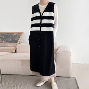 나야홍 / 아이우먼 줄배색포인트롱조끼 BSV576M511 빅사이즈