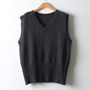 나야홍 / 아이우먼 베이직브이넥니트조끼 EBJ528M510 빅사이즈