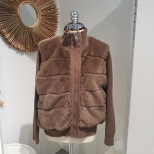 르피타 HC06 하이넥 퍼블렌드 포근 집업(브라운) L254BJPB02