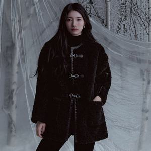 [게스(진)]여성 뽀글이 중힙 더플자켓(YP4W7859)