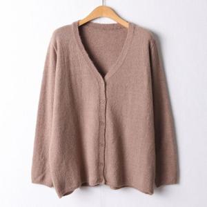 나야홍 / 아이우먼 심플와이넥버튼가디건 EBI035M510 빅사이즈