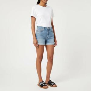 끌로에CHC22U188Z3 001 우디 플랫 뮬 블랙