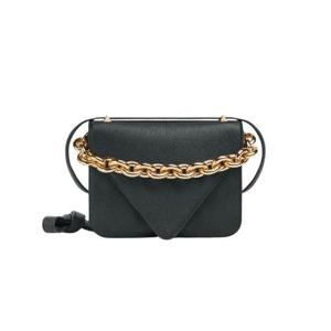 보테가 베네타 스몰 레더 마운트백 블랙 667399V12M08425