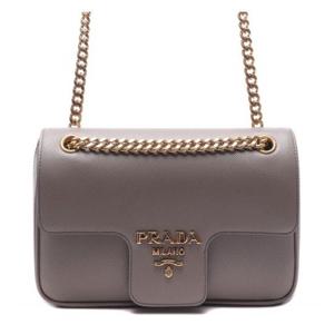 [프라다]21FW 여성 사피아노 금장로고 체인 숄더백 (1BD193_2B1N