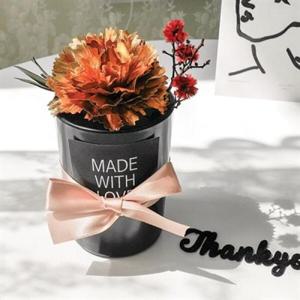 아트박스/아이씨유 골드 카네이션 블랙 센터피스1P