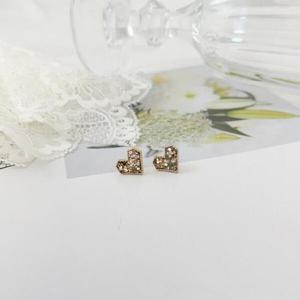 아트박스/이룸 골드 자개 트윙클 하트 귀걸이