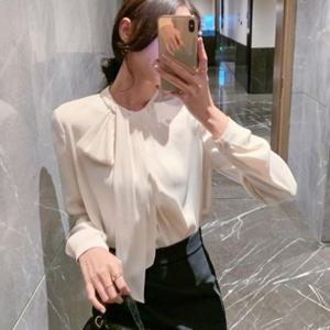 [다잇템][다잇템] 여성 차르르핏 새틴 들러리룩 타이넥 블라우스