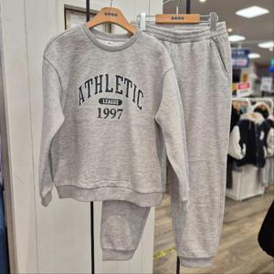 에스핏 HC23 크루넥 조거세트 SJZ710MKTR03