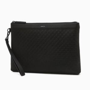 [헤지스ACC] 블랙 이니셜패턴 소가죽 클러치백 HJHO6E830BK