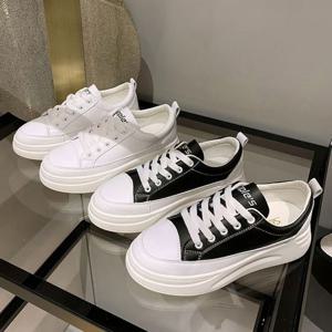 발편한뮬 키높이 스니커즈 4센치 베이직 깔끔한 여성 운동화