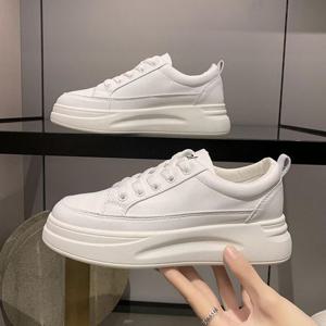 여성스니커즈 키높이 스니커즈 여성단화 슬립온 4cm 통굽