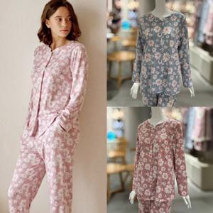 [비너스]자카드 플라워 오픈형 홈웨어 상의단품 2종택1 (VEV3887F)