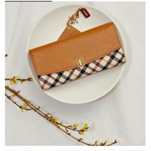 [닥스] 브라운 체크배색 DD로고 3단 장지갑 DCWA4E421W2