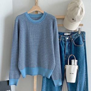 샵앤) 여성 배색 라운드넥 단가라 뜨개 긴팔 니트티 BONG-WKN-4703-블루