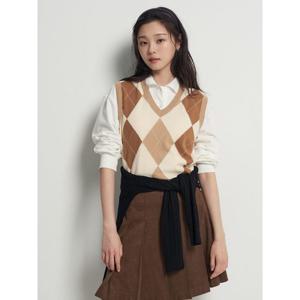 [빈폴레이디스] 아가일 V넥 베스트  베이지 (BF595UC01A)