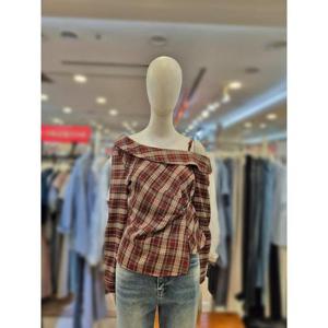 부루앤쥬디 세이브존03 부루앤쥬디 체크원 숄더 블라우스 AGBBRJBL115BA