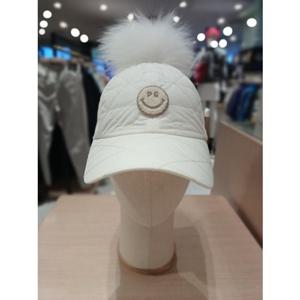 [파리게이츠] 25FW겨울 여성 스마일 부클 와펜 포인트 퀼팅 볼캡 (521E4CP004)