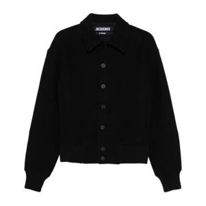 자크뮈스 버튼 프론트 크롭 가디건 OUM00107BW00429 990 990