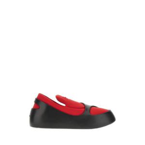 23FW 살바토레 페라가모 투 tone neoprene 앤 rubber slip ons 766299001