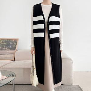 나야홍 / 빅사이즈 511 브이카라가로줄조끼 DBSV576