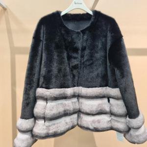 라티움 HC34 부드러운 페이크밍크 안감무스탕제질 밑단배색 노카라점퍼 T2543jk09