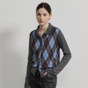 더아이잗 세이브존04 아가일  패턴 칼라  니트 가디건 IR9A1CD051