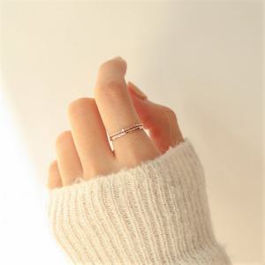 [GB] 스톤 트와이스 미스링 14K Gold 반지 LRS21073G