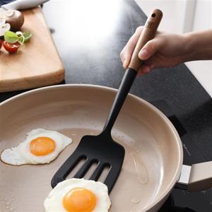 바겐슈타이거 플렉시벨 실리콘 뒤집개 블랙