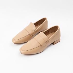 [신난다슈]여성 구두 펌프스 힐 3cm 로퍼힐 미들힐 빅사이즈 발편한 통굽 RM24680 베이지