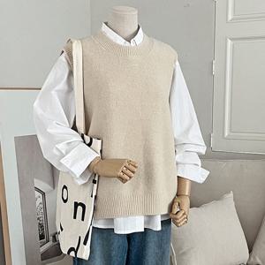 샵앤) 여성 단추 뒷트임 라운드 니트 조끼 DGB-WVS-3851-베이지