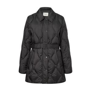 헤지스 골프 여성 24FW ONLINE EXCLUSIVE 와인 여성 항아리퀼팅 중힙 구스다운 점퍼 HWJU4D923D3