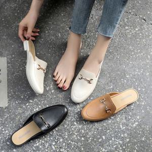 금장버클 장식 블로퍼 여자구두 캐주얼구두 패션슈즈
