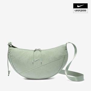 [나이키] 아우라 크레센트 크로스바디 백(4L) HQ4370-370