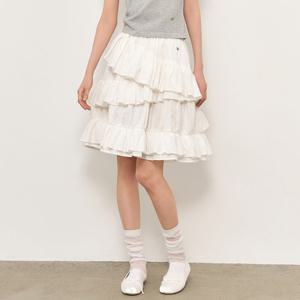 WOMAN 언밸런스 코튼 프릴 미디스커트 [WHITE] / WBE2L13513