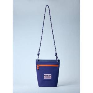 25 FW MONCLER X SALEH BEMBURY 남성 아모에바 크로스바디 파우치  mon0159057ppl