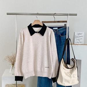 [다잇템]여성 비스코스 콘트라스트 카라 단추 모양 니트