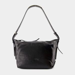 이자벨마랑 펄스 숄더백 PP0037FA B3C16M 01BK-1530