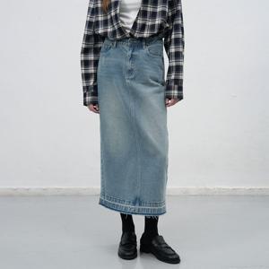 WOMAN 워싱 데님 롱 스커트 [BLUE] / WBE3L13508