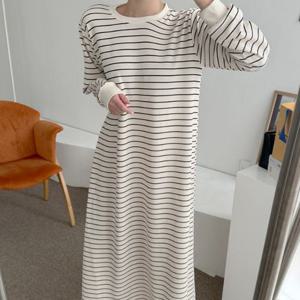 샵앤) 국산 여성 라운드 임부 단가라 롱원피스 LL-WDR-4846-아이보리