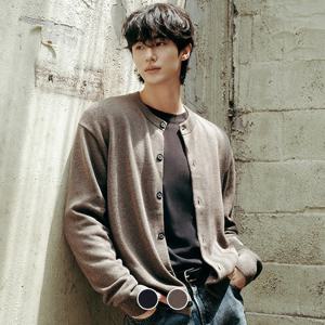 [지오다노/본사] 055915 9gg 버튼 크루넥 가디건