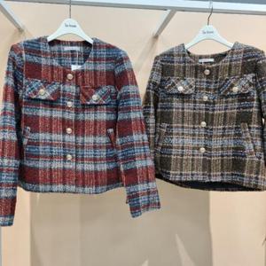 라티움 HC34 트위드자켓 가을 초겨울 금색단추포인트 노카라 체크 트위드자켓 T2541jk01