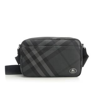 버버리 그리드 렉탱귤러 나일론 크로스바디 백 8111318 A1208