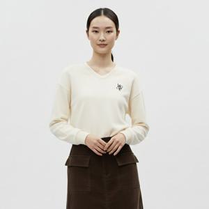 샵앤) 국산 여성 V넥 뮤즈 자수 루즈핏 긴팔 티셔츠 ODA-WSH-20861-크림