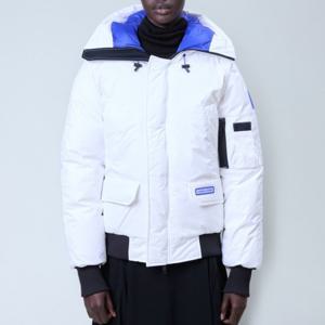 25 FW 캐나다구스 칠리웍 Chilliwack 후드 봄버 자켓 화이트블루 2050U2 9450