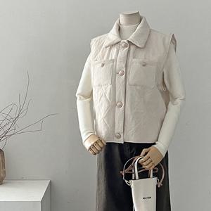 샵앤) 여성 카라넥 단추오픈 퀼팅 조끼 DGB-WVS-3908-연베이지