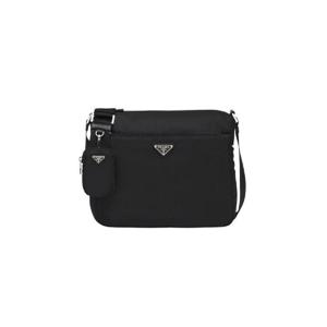 프라다 리나일론백 블랙 1BC421-RV44-F0002